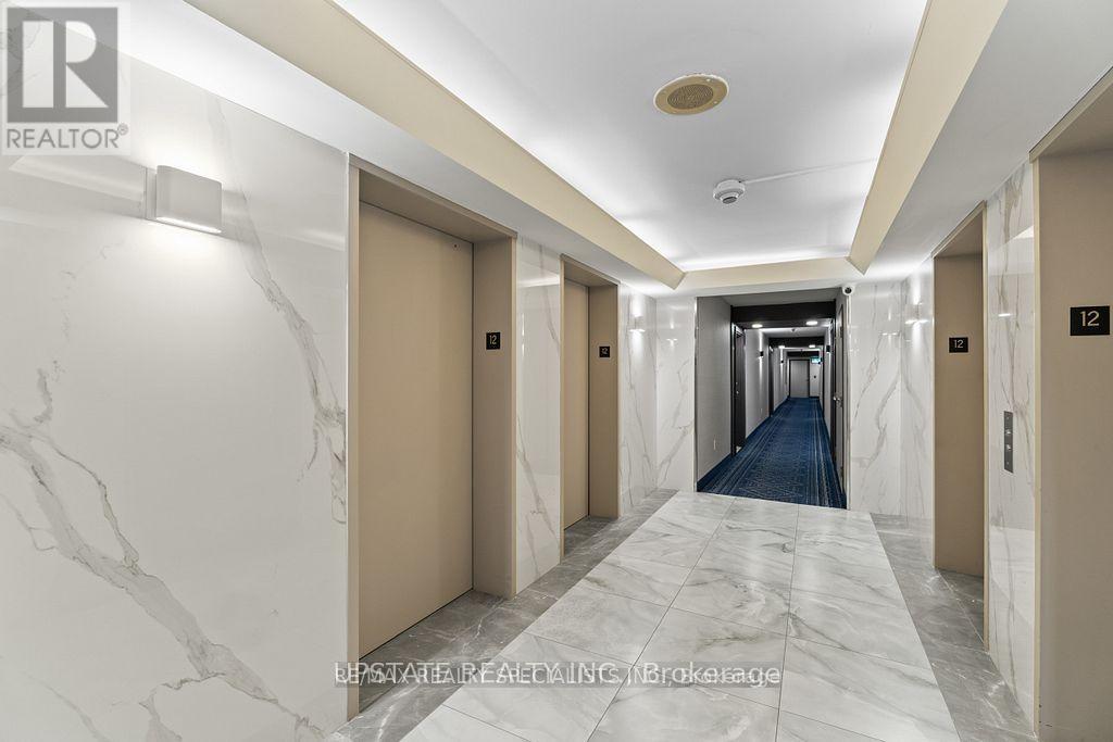 1208 - 325 Webb Drive, Mississauga (City Centre), Ontario  L5B 3Z9 - Photo 9 - W12287019