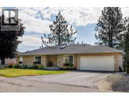 4607 Ponderosa Drive, peachland, British Columbia