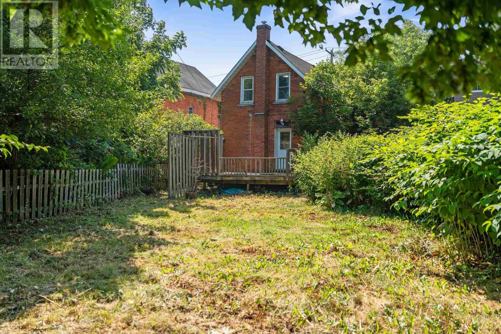 142 Church St, Sault Ste. Marie, Ontario  P6A 3H5 - Photo 35 - SM252472