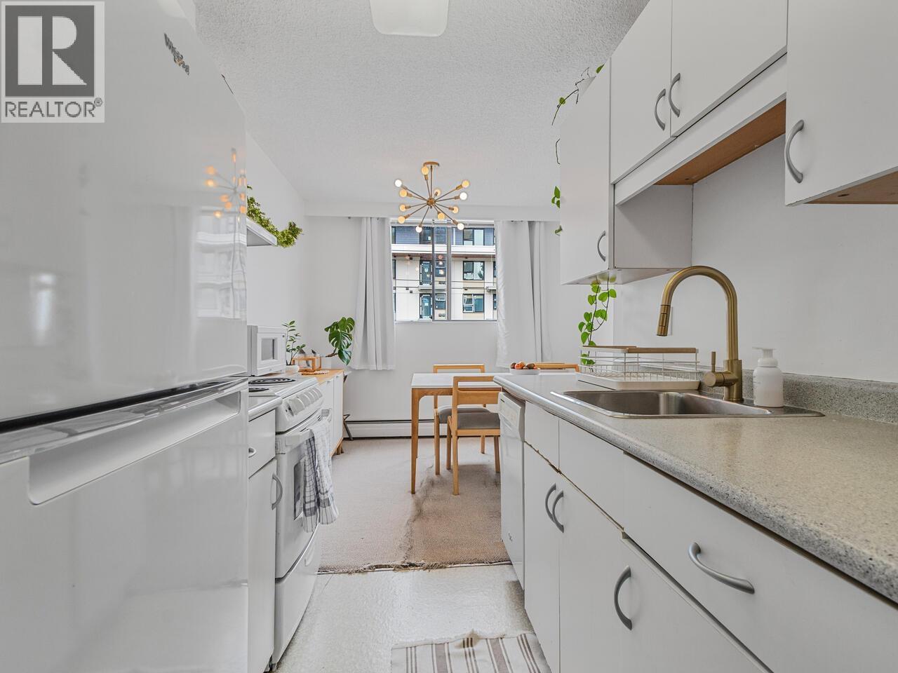 407 145 St. Georges Avenue, North Vancouver, British Columbia  V7L 3G8 - Photo 11 - R3042835