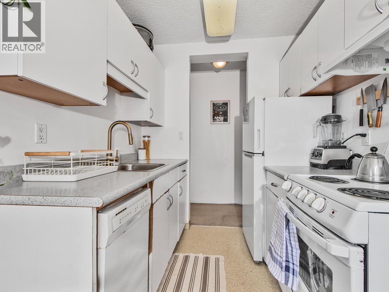 407 145 St. Georges Avenue, North Vancouver, British Columbia  V7L 3G8 - Photo 10 - R3042835