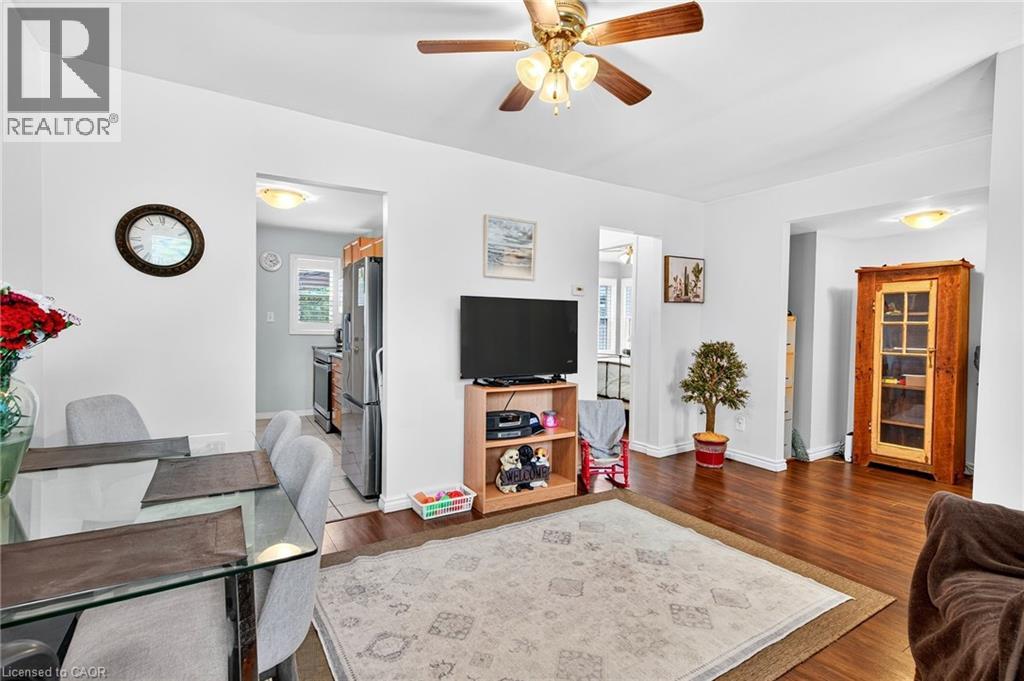 15 Donald Avenue, Dundas, Ontario  L9H 1E9 - Photo 8 - 40762459
