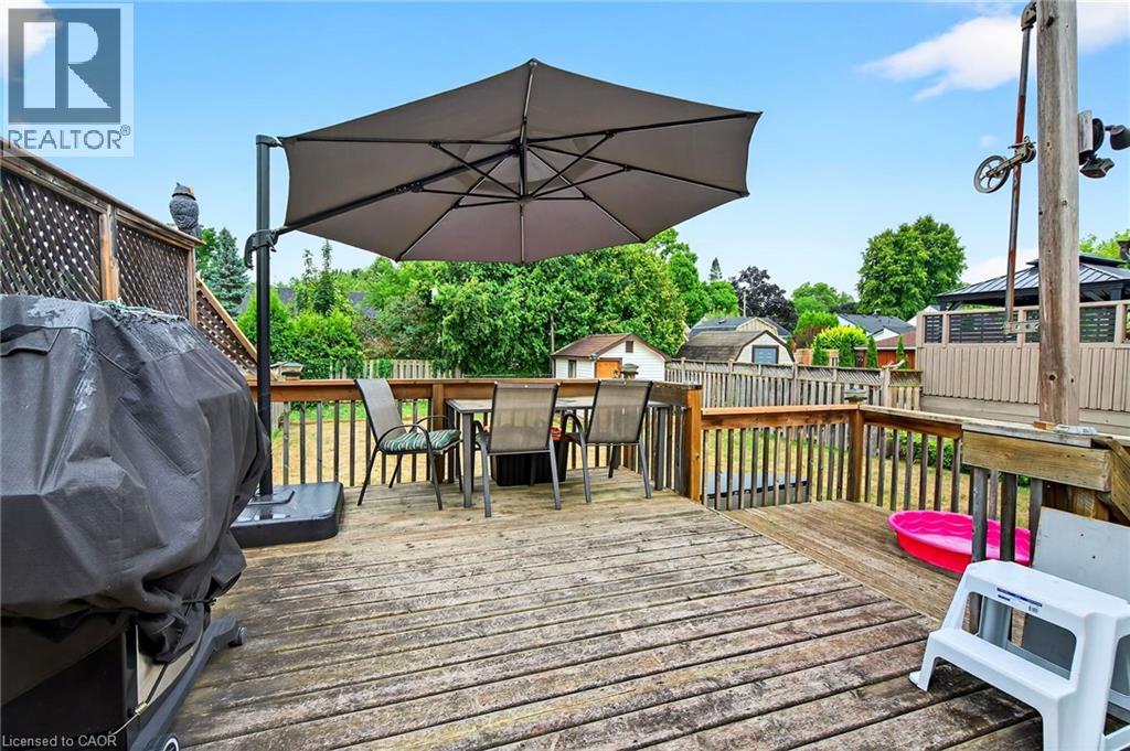 15 Donald Avenue, Dundas, Ontario  L9H 1E9 - Photo 36 - 40762459