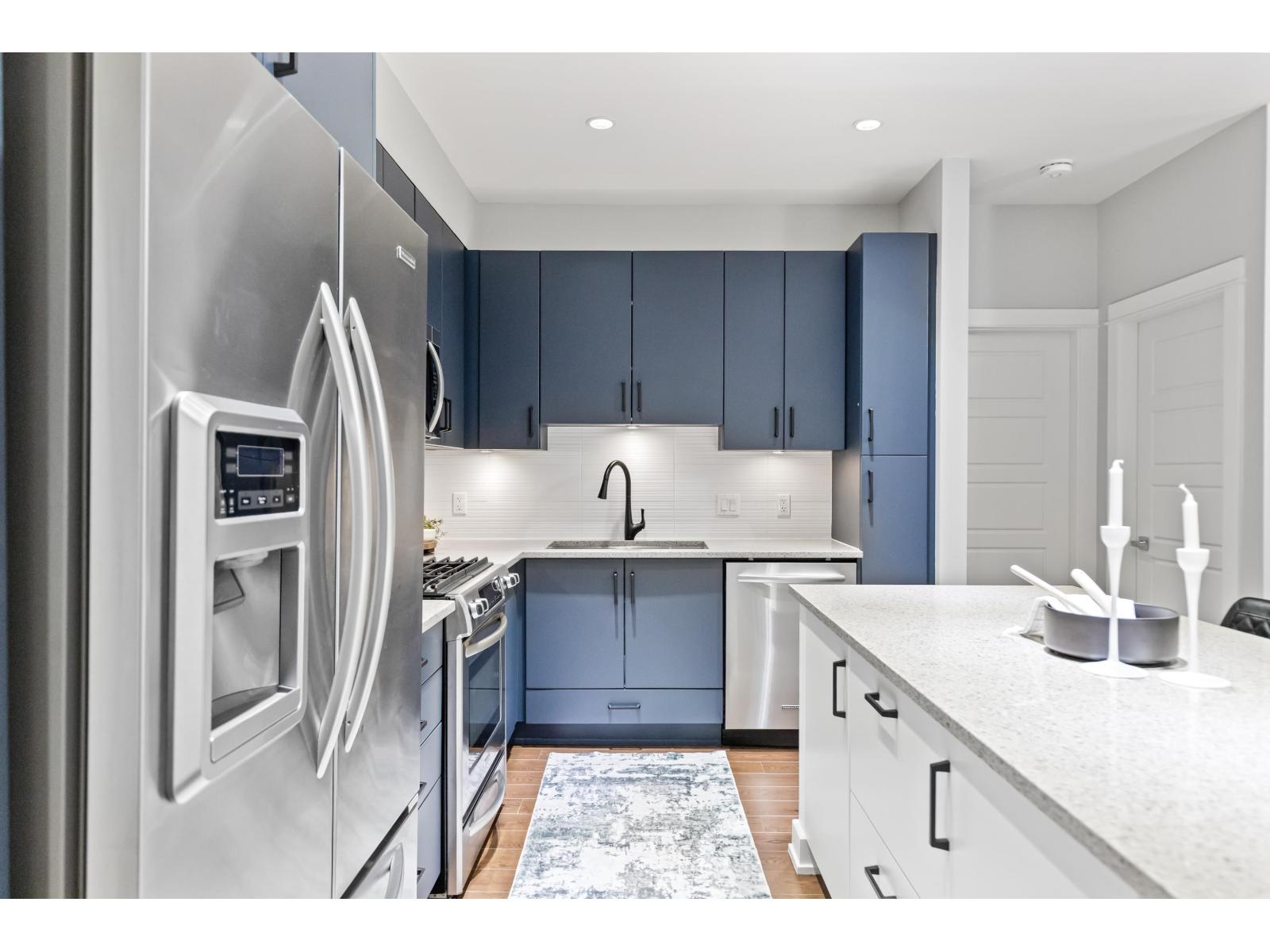 209 15185 36 Avenue, Surrey, British Columbia  V3Z 4R3 - Photo 3 - R3042186