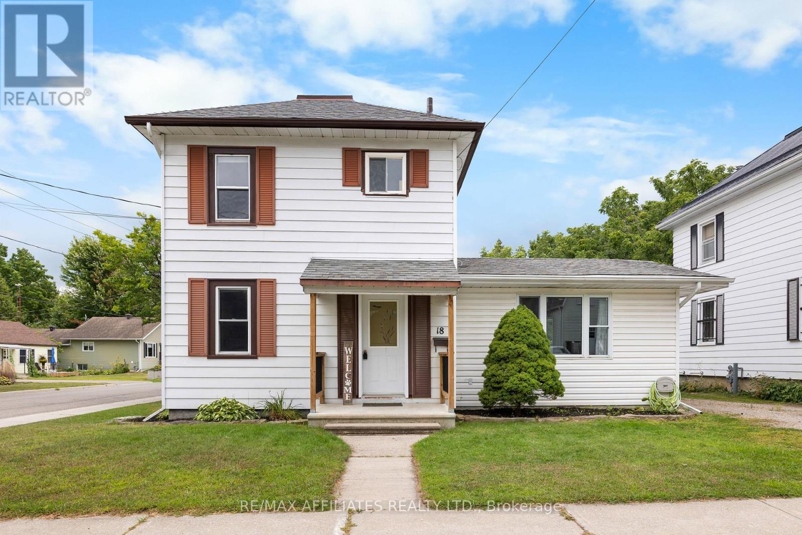 18 COCKBURN STREET, Perth, Ontario