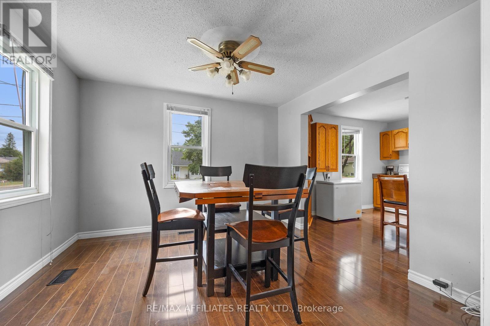 18 Cockburn Street, Perth, Ontario  K7H 2A9 - Photo 3 - X12378224