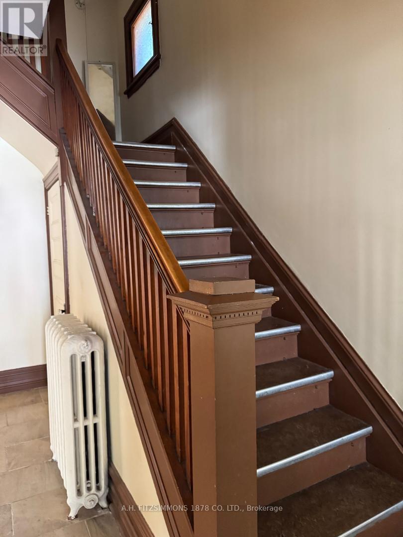 Property at 88 FIFTH AVENUE image 3