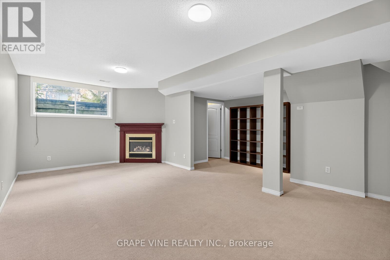27 Flowertree Crescent, Ottawa, Ontario  K2M 2R8 - Photo 28 - X12378229