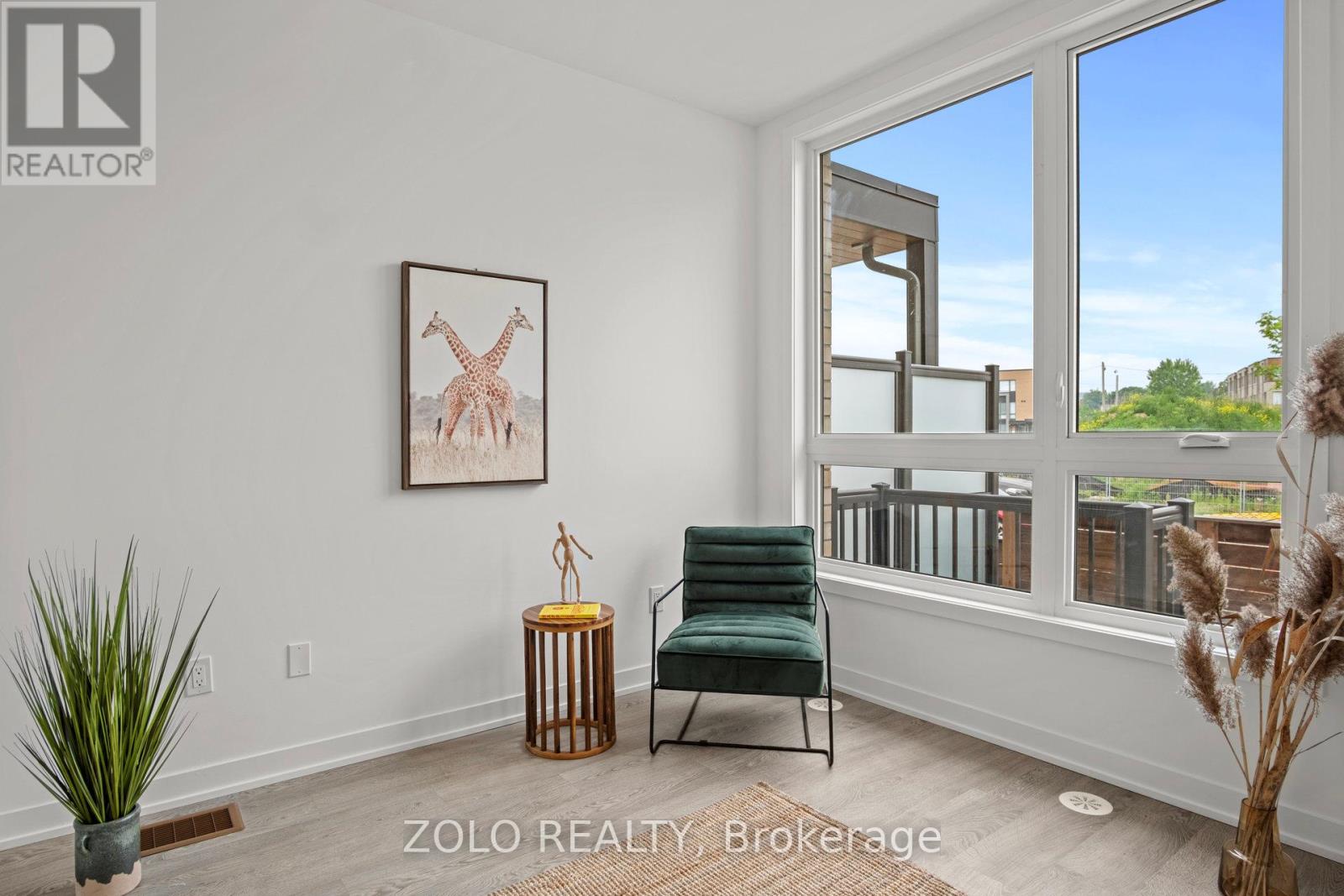 Property at 30 DEEP ROOTS TERRACE image 4