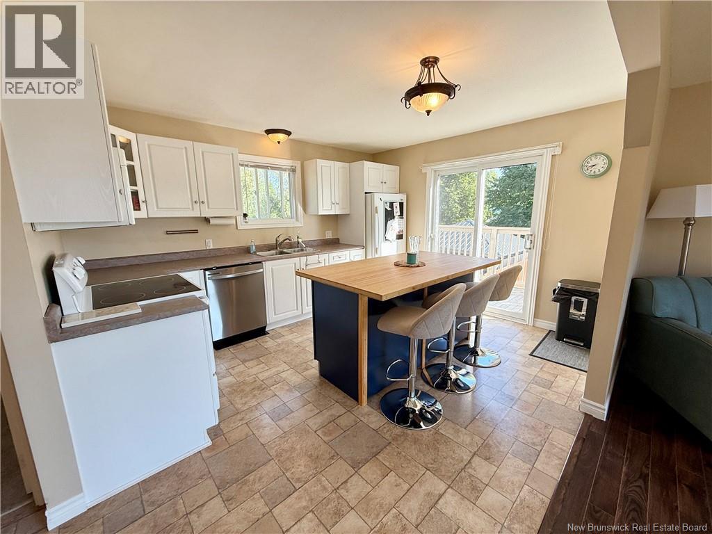 1342 Nicholas Denys, Saint-Laurent, New Brunswick  E8K 3E2 - Photo 3 - NB125880