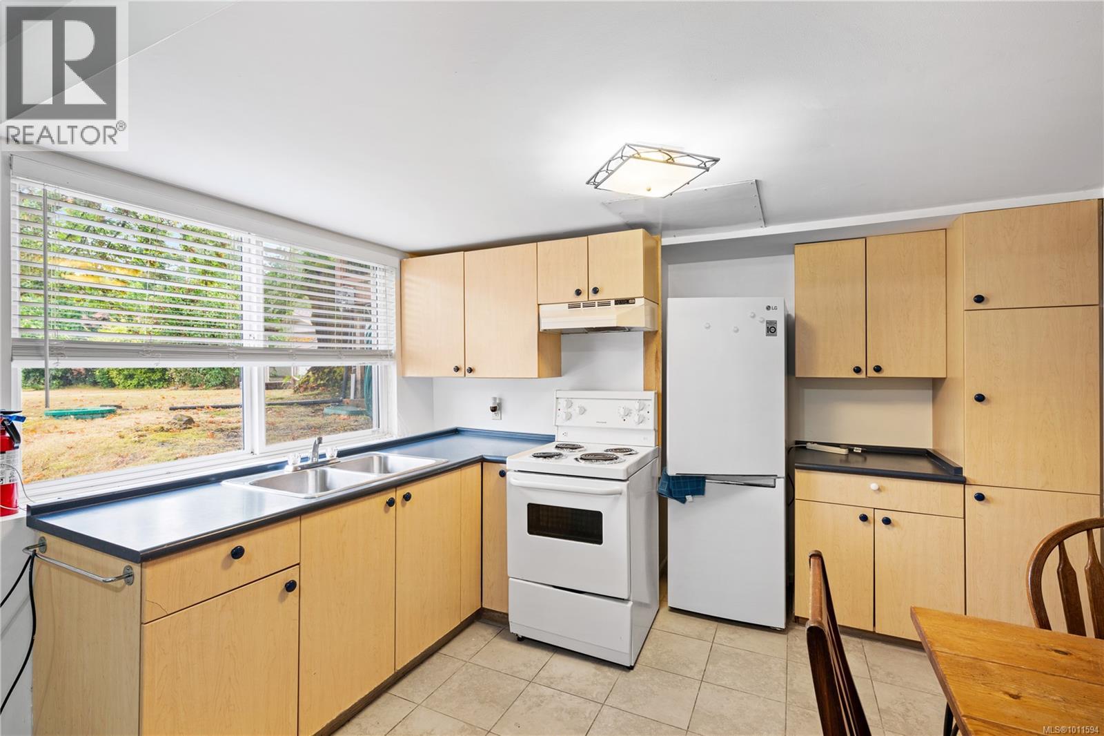 Property at 714 Bradley Dyne Rd image 1