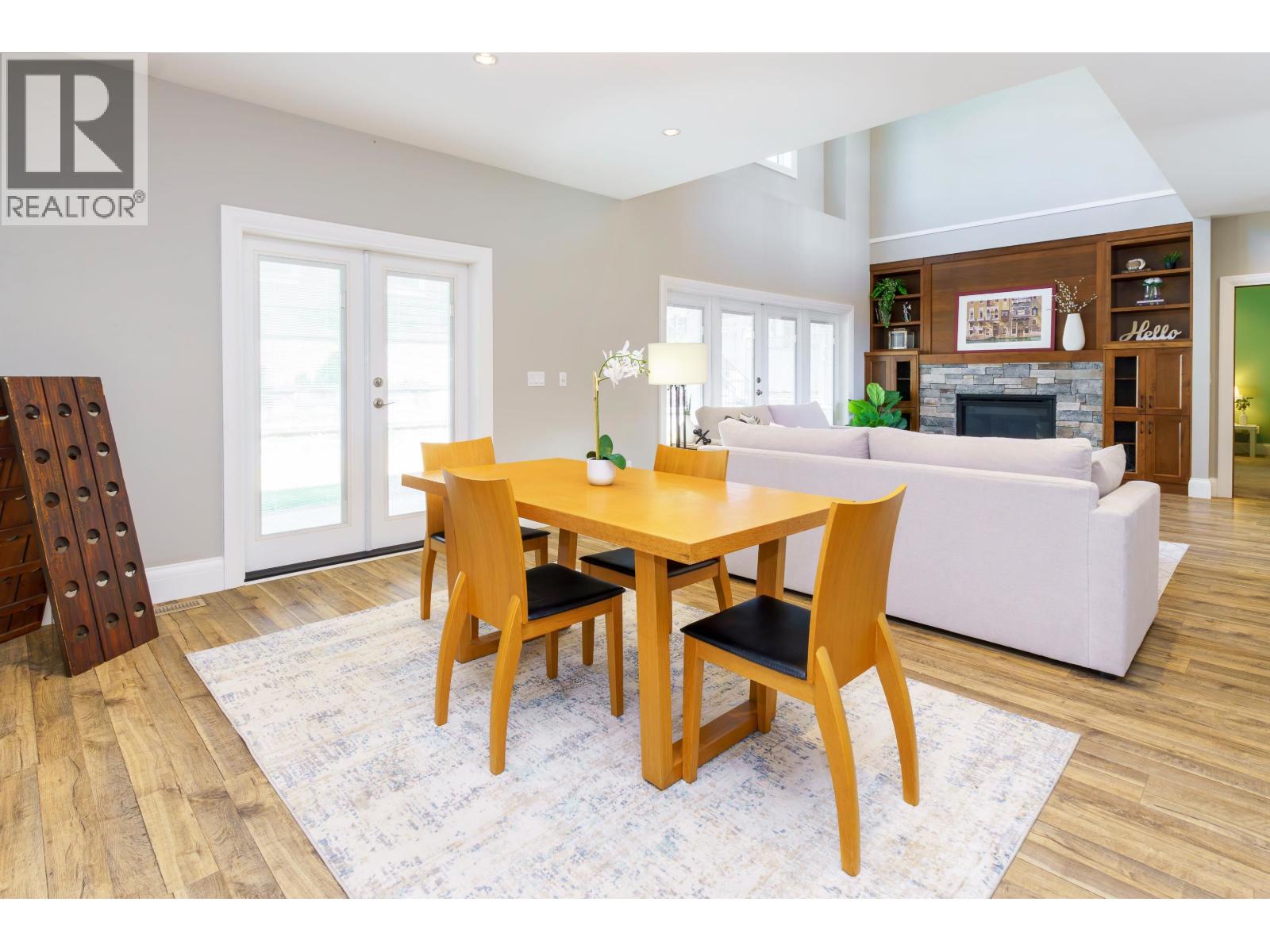 1055 Charland Avenue, Coquitlam, British Columbia  V3K 3K8 - Photo 10 - R3042933