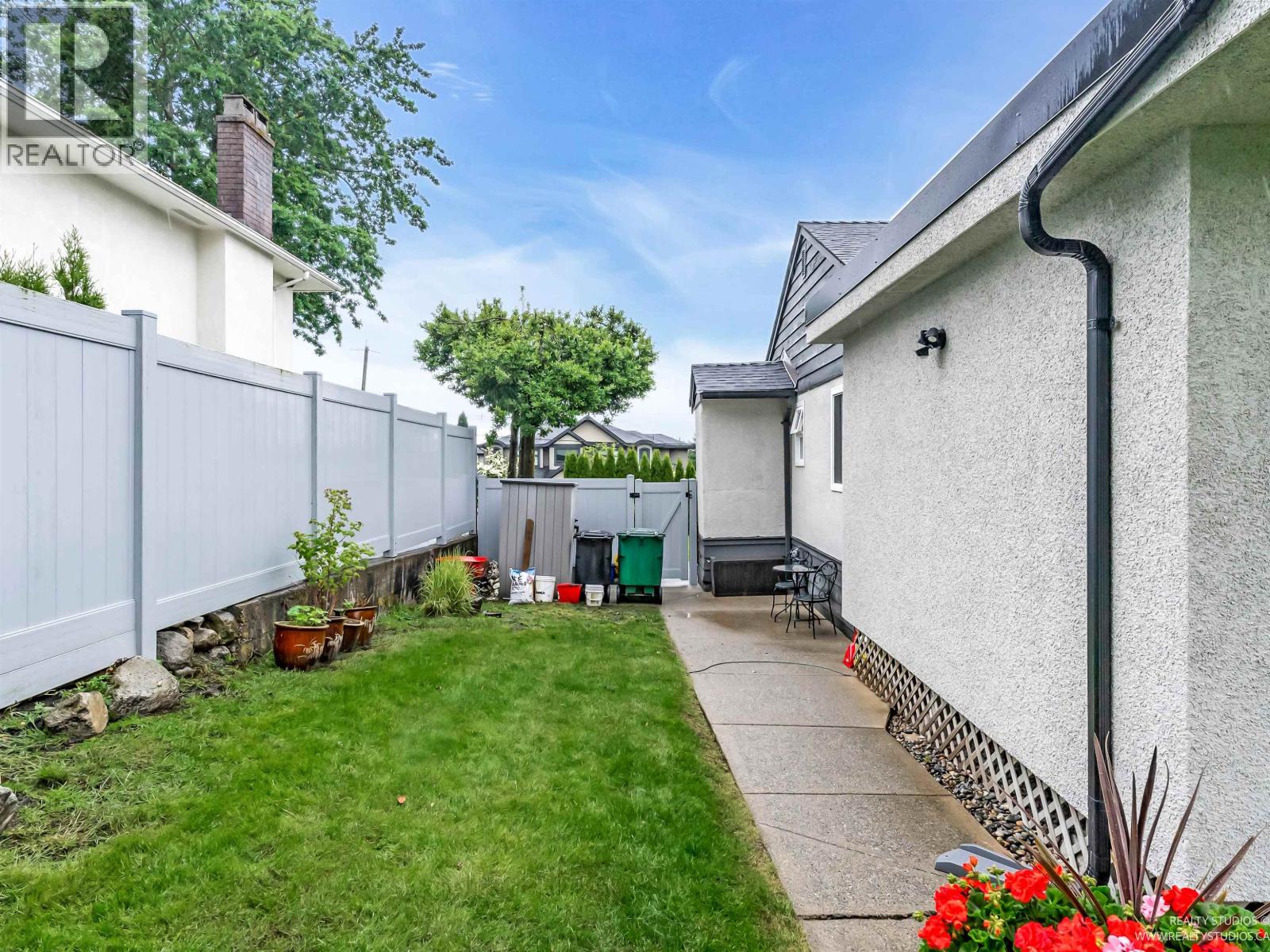 7774 Berkley Street, Burnaby, British Columbia  V5E 2J7 - Photo 34 - R3042934