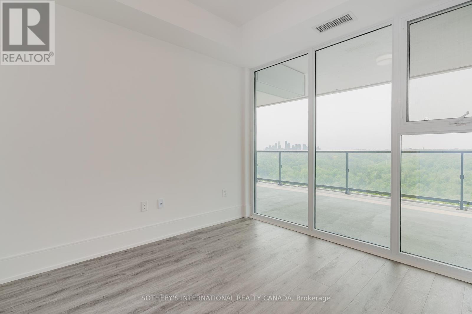 1101 - 10 Inn On The Park W, Toronto, Ontario  M3C 2J7 - Photo 26 - C12378019