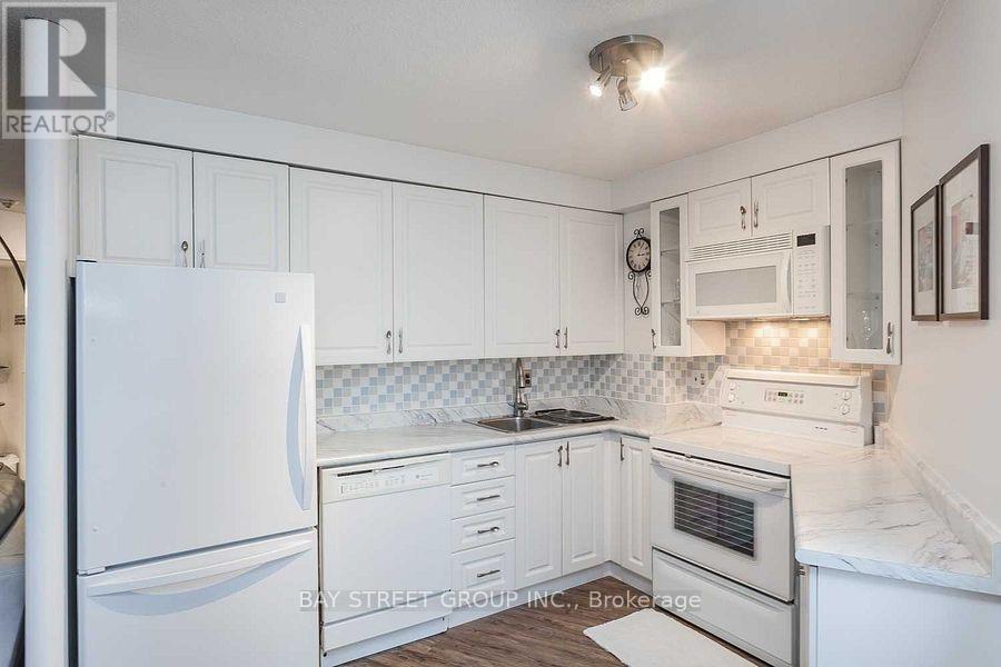 1106 - 250 Queens Quay W, Toronto, Ontario  M5J 2N2 - Photo 13 - C12378086
