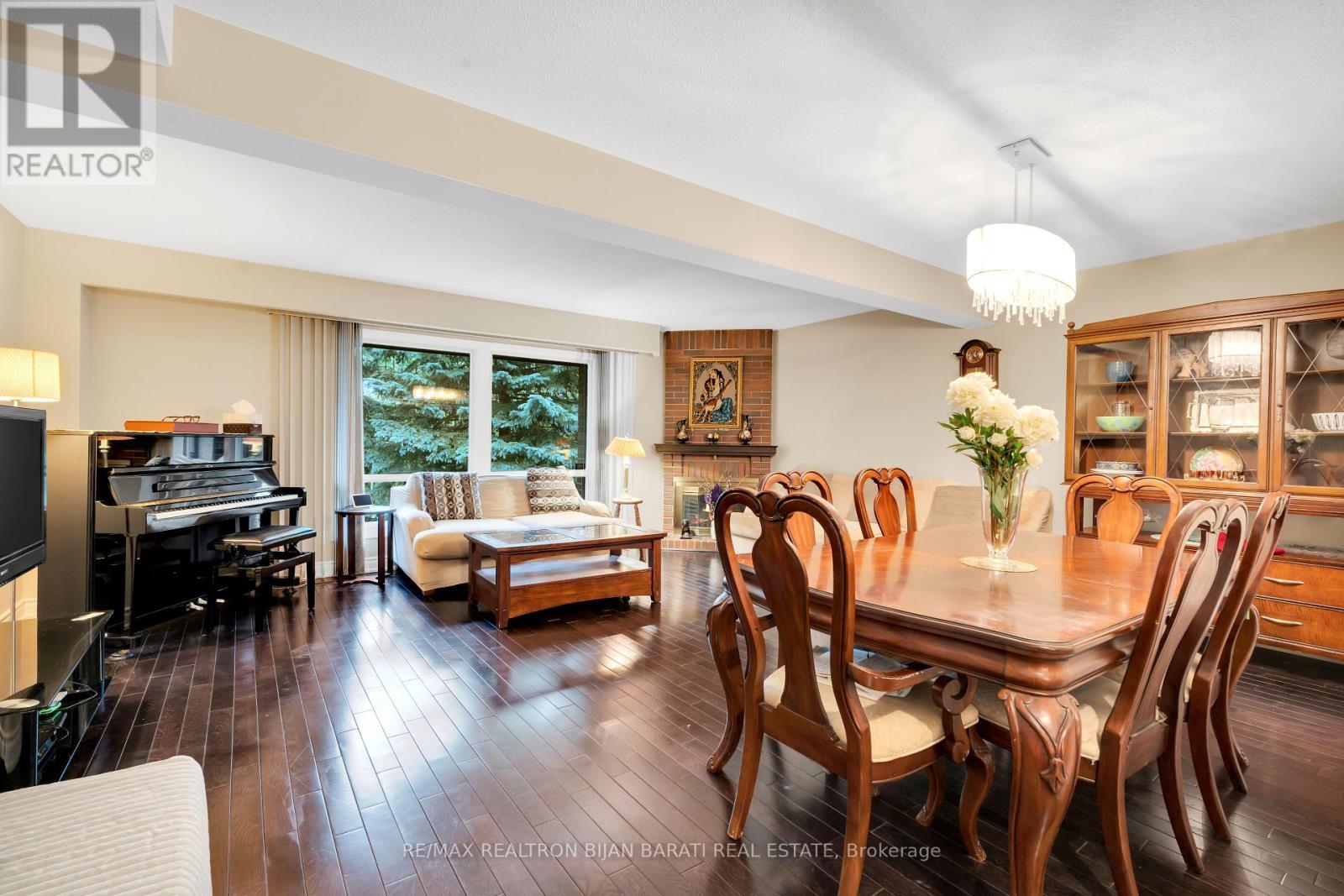 105 Gypsy Roseway, Toronto (Willowdale East), Ontario  M2N 5Z1 - Photo 11 - C12378106