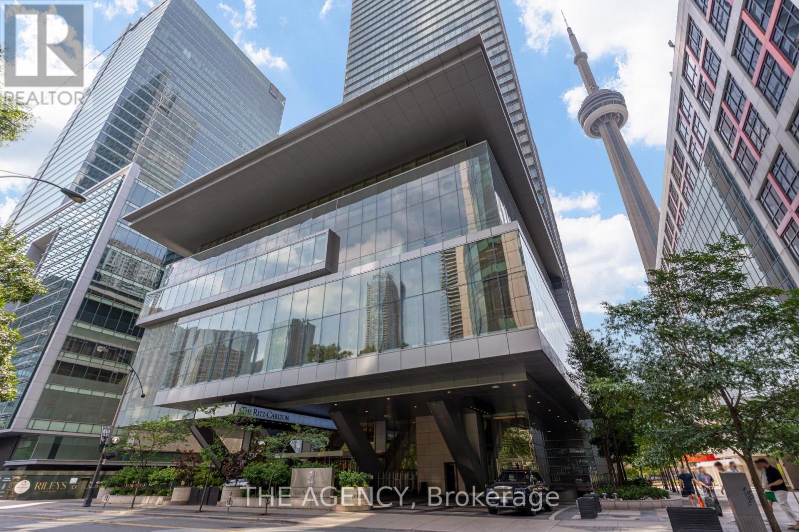 2901 - 183 Wellington Street W, Toronto, Ontario  M5V 0A1 - Photo 1 - C12378125