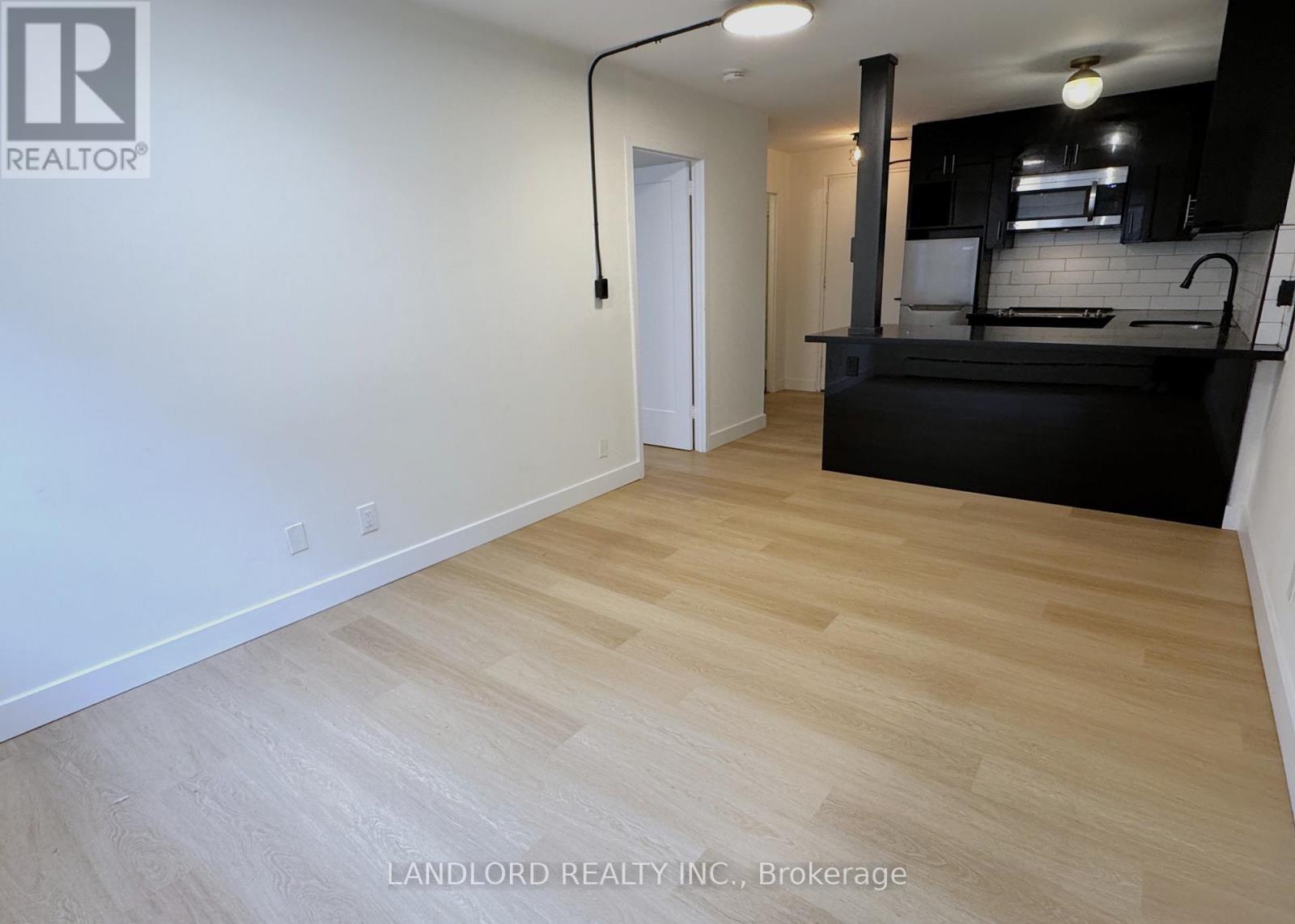308 - 420 Eglinton Avenue E, Toronto, Ontario  M4P 1L8 - Photo 3 - C12378152