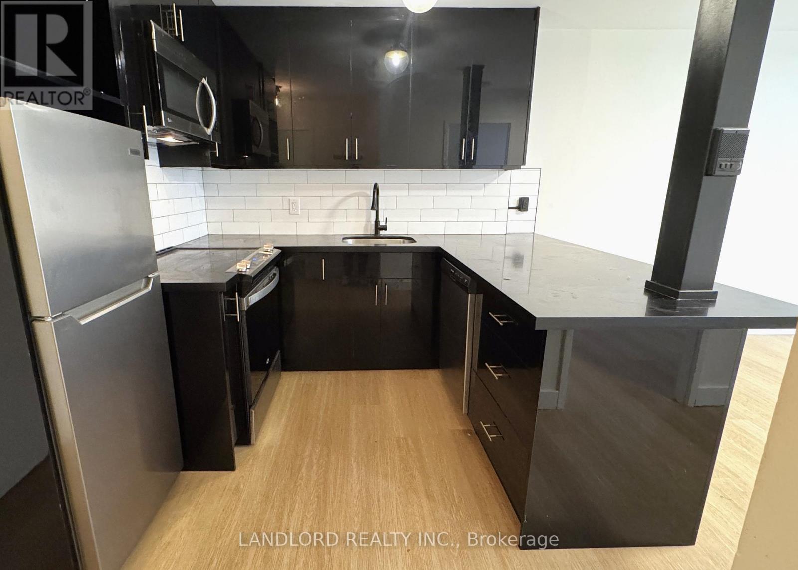 308 - 420 Eglinton Avenue E, Toronto, Ontario  M4P 1L8 - Photo 6 - C12378152