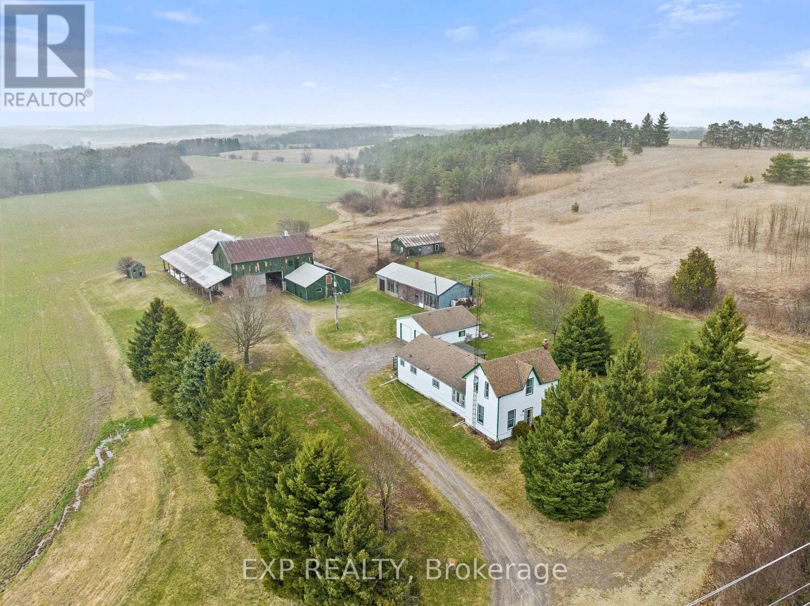 3070 Taunton Road E, Clarington, Ontario  L1C 7A6 - Photo 2 - E12378142