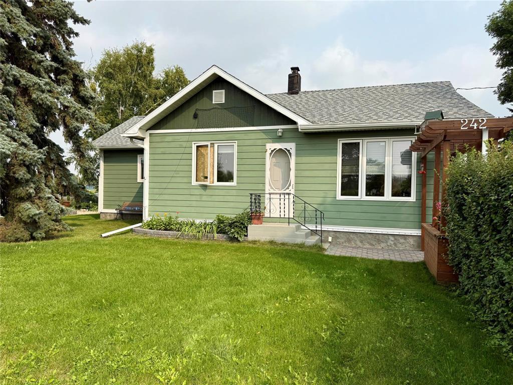 242 Learners Street, Minitonas, Manitoba  R0L 1Z0 - Photo 0 - 202522076