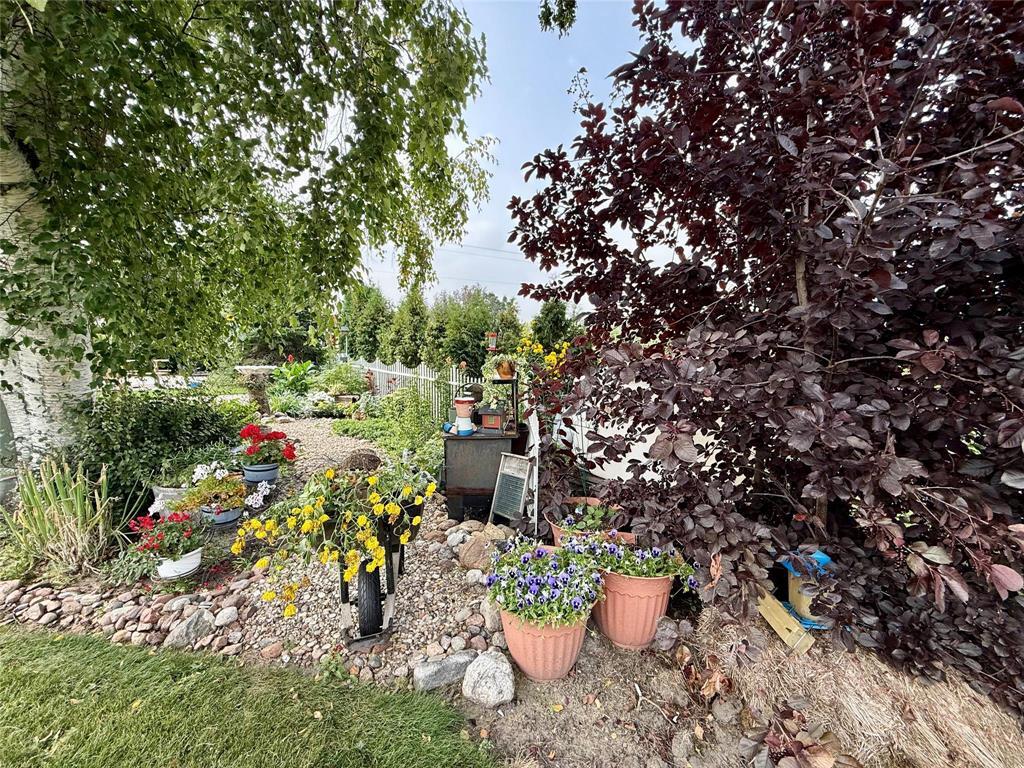 242 Learners Street, Minitonas, Manitoba  R0L 1Z0 - Photo 15 - 202522076