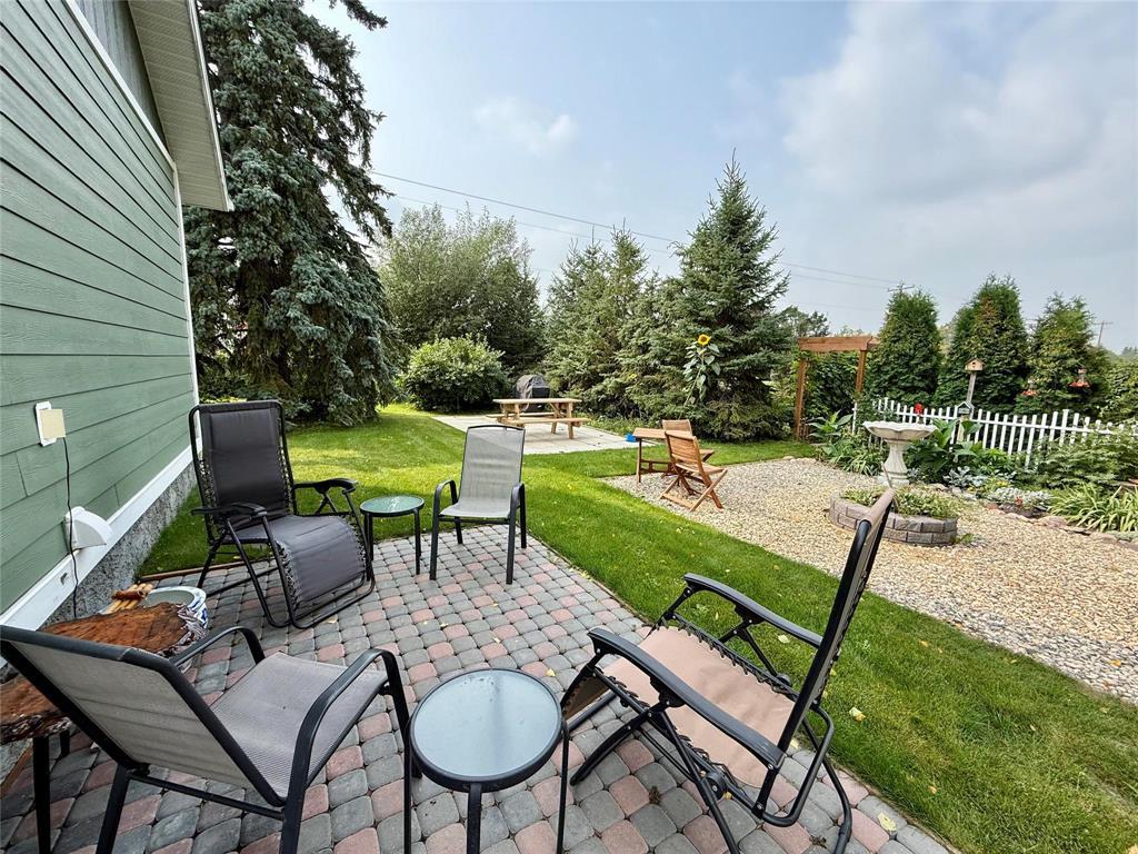 242 Learners Street, Minitonas, Manitoba  R0L 1Z0 - Photo 6 - 202522076