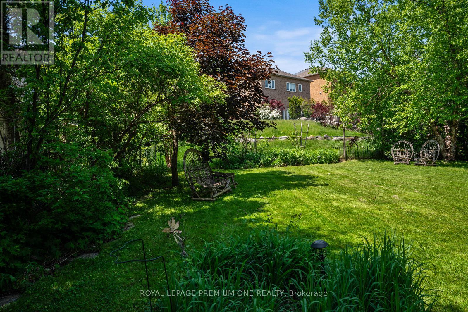 180 Vaughan Mills Road, Vaughan (Islington Woods), Ontario  L4H 1K2 - Photo 42 - N12378139