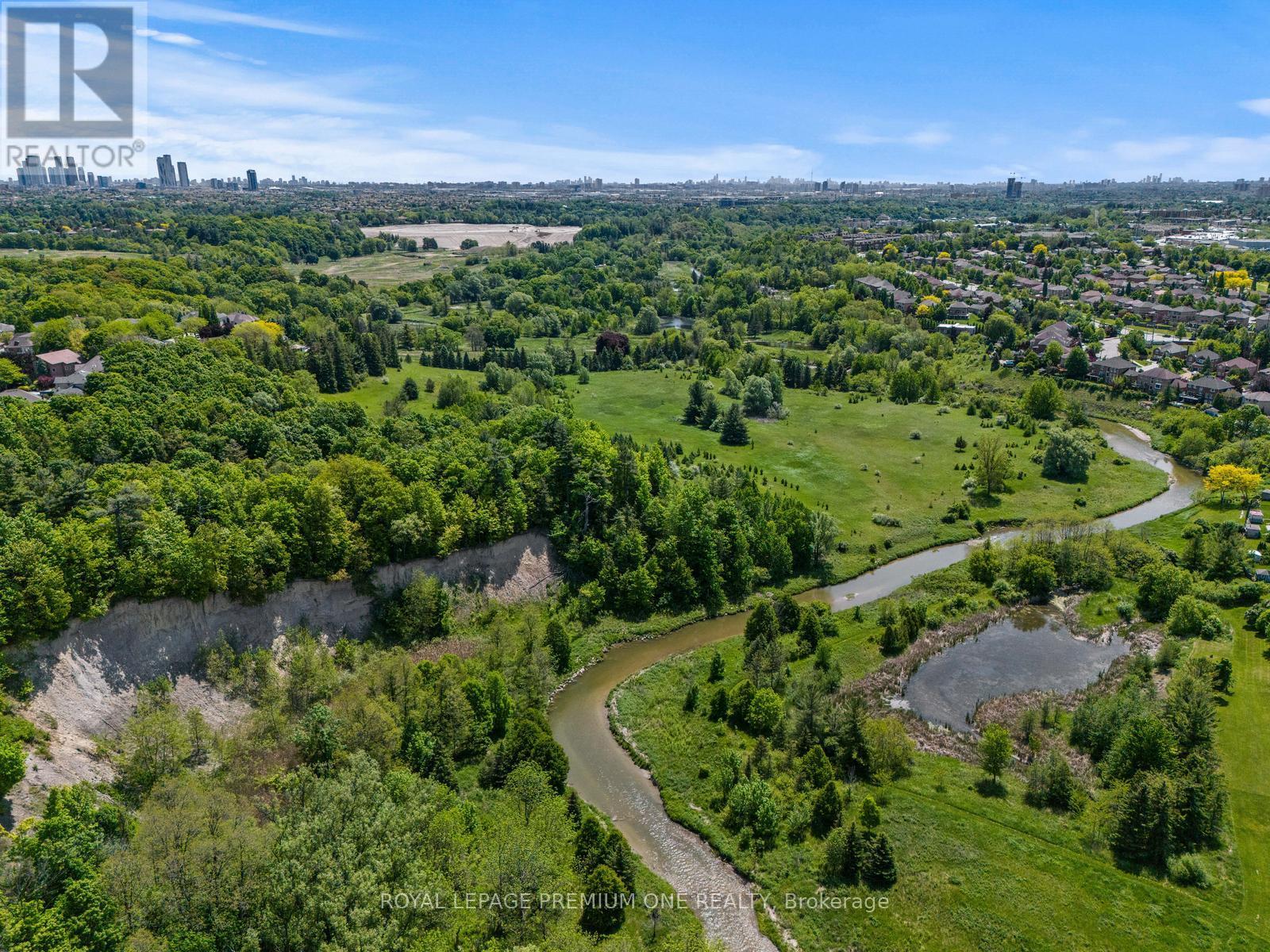 180 Vaughan Mills Road, Vaughan (Islington Woods), Ontario  L4H 1K2 - Photo 48 - N12378139