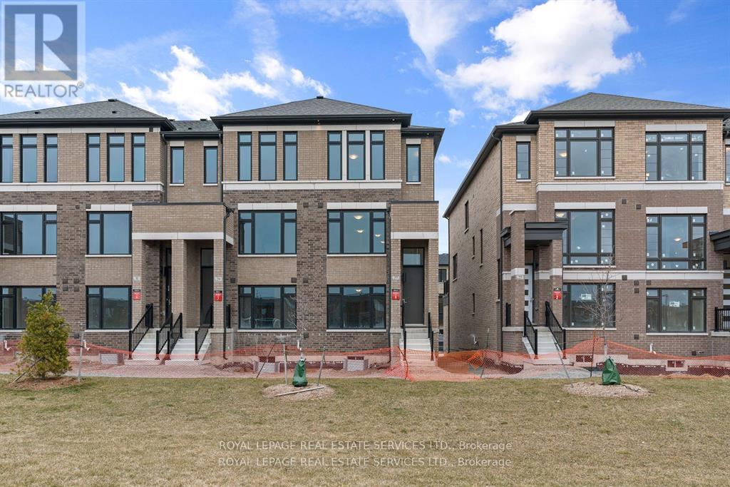 27 Cherry Hill Lane, Barrie (Painswick South), Ontario  L4N 6K7 - Photo 1 - S12378090