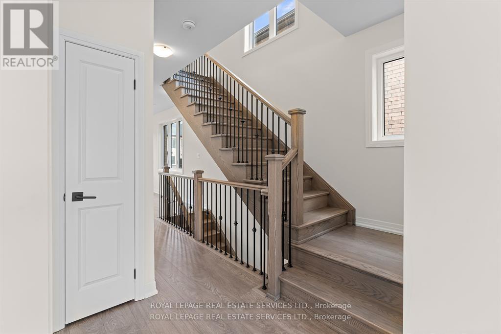 27 Cherry Hill Lane, Barrie (Painswick South), Ontario  L4N 6K7 - Photo 15 - S12378090