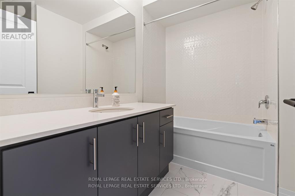 27 Cherry Hill Lane, Barrie (Painswick South), Ontario  L4N 6K7 - Photo 40 - S12378090