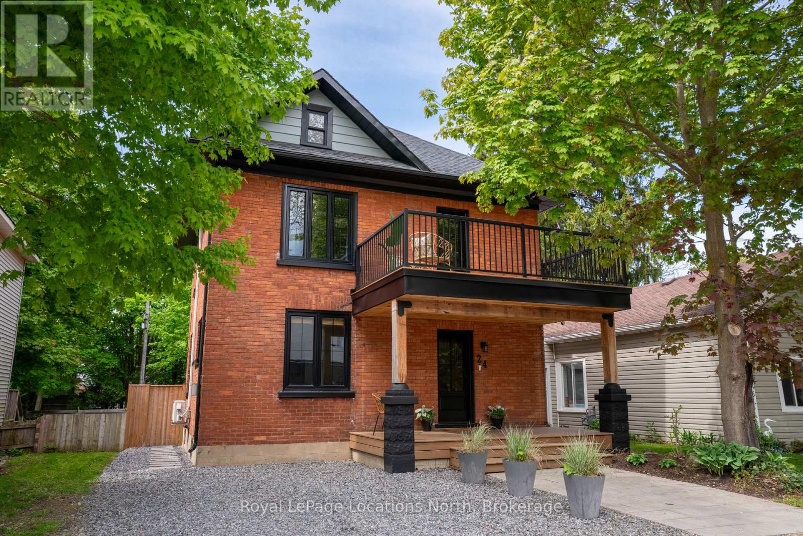 24 Marshall Street W, Meaford, Ontario N4L 1E3 - Photo 3 - X12181533