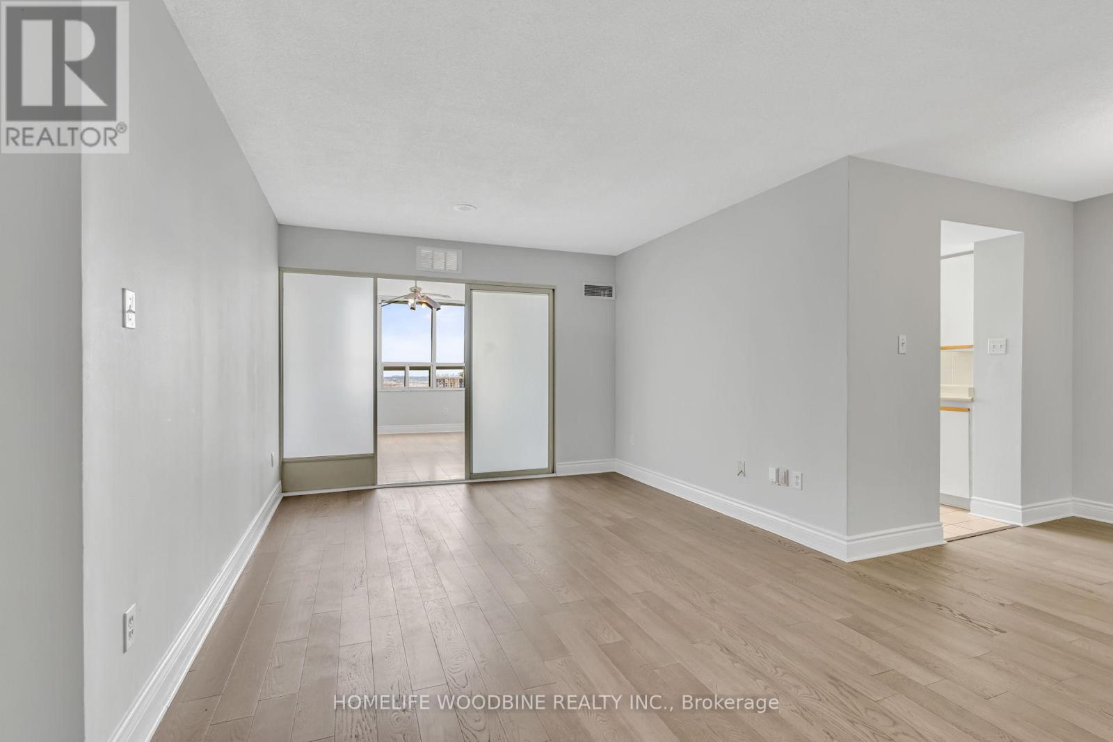 2101 - 30 Malta Avenue, Brampton, Ontario  L6Y 4S5 - Photo 10 - W12377977