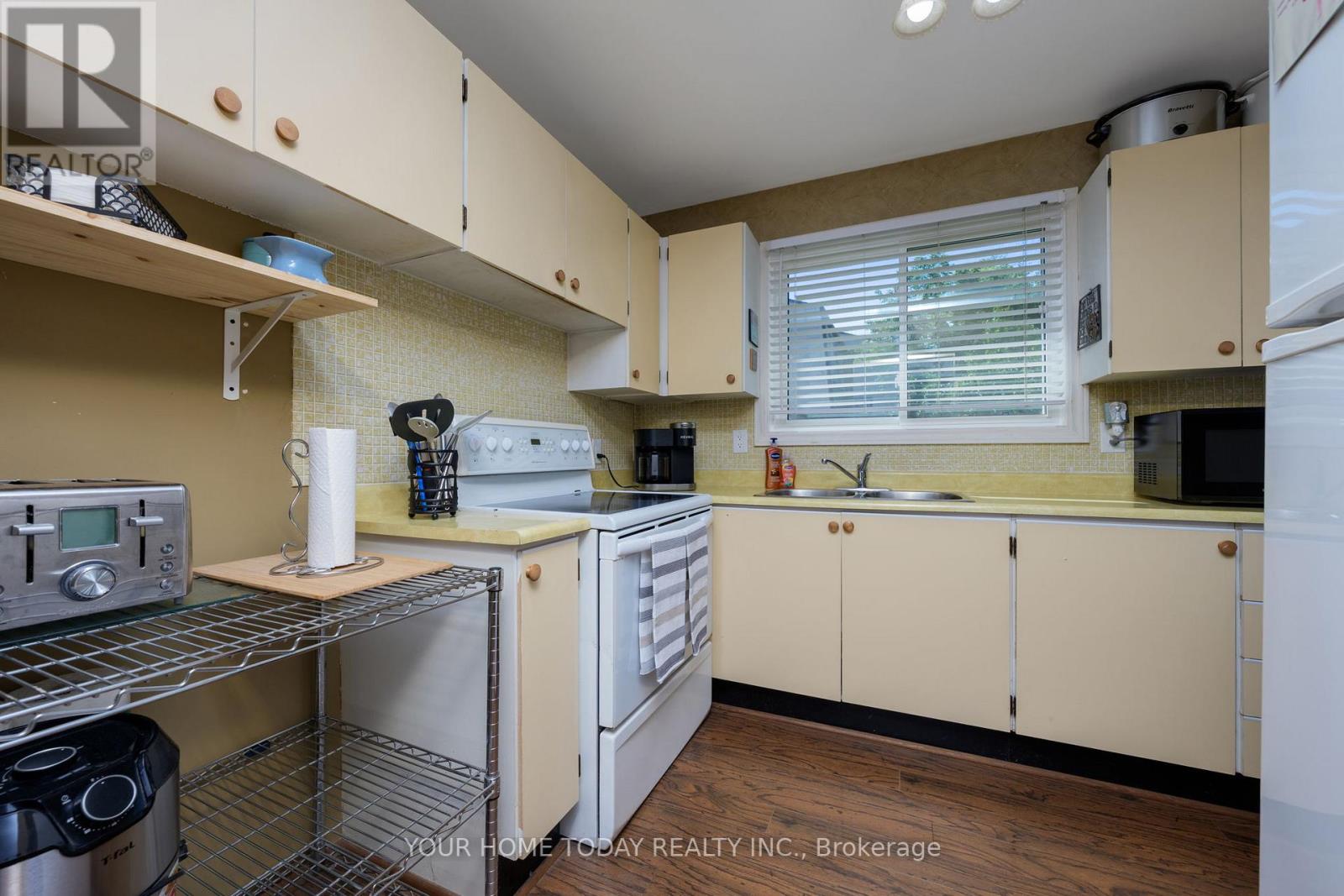 29 - 46 Mountainview Road S, Halton Hills, Ontario  L7G 4K5 - Photo 13 - W12377984