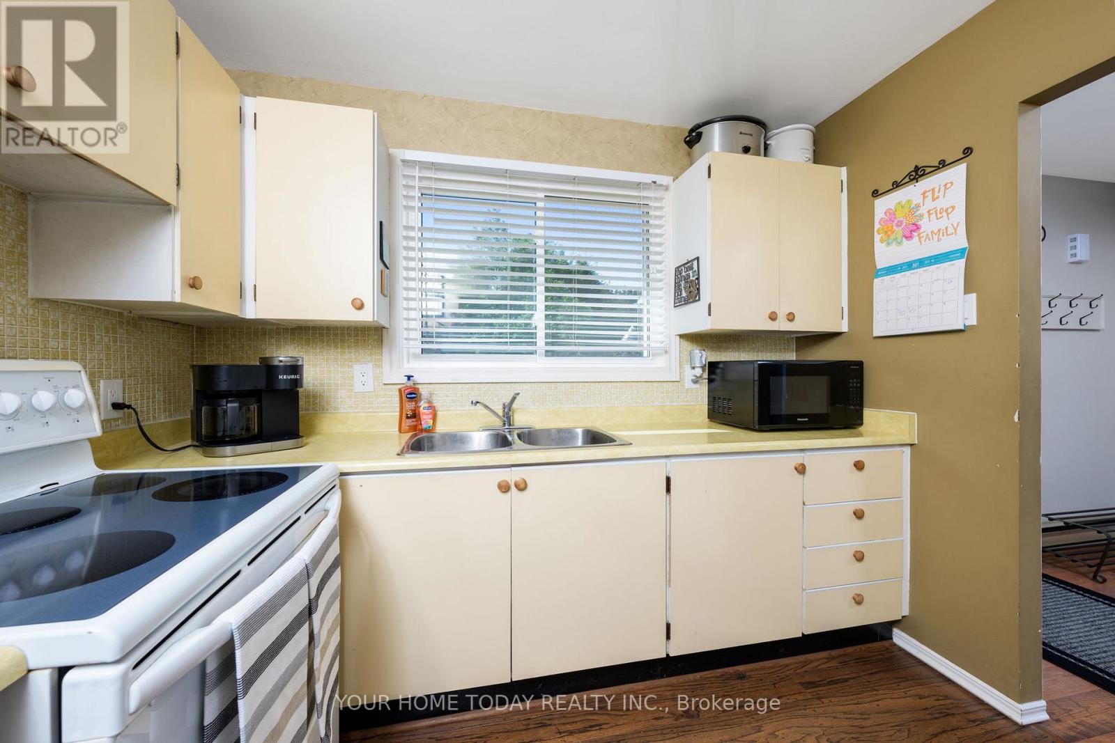 29 - 46 Mountainview Road S, Halton Hills, Ontario  L7G 4K5 - Photo 14 - W12377984