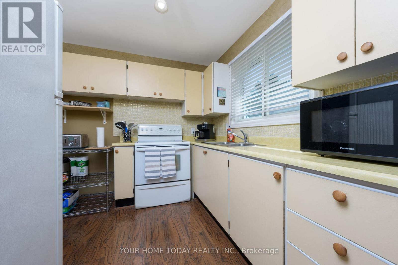 29 - 46 Mountainview Road S, Halton Hills, Ontario  L7G 4K5 - Photo 15 - W12377984