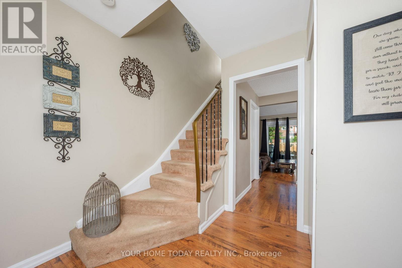 29 - 46 Mountainview Road S, Halton Hills, Ontario  L7G 4K5 - Photo 4 - W12377984