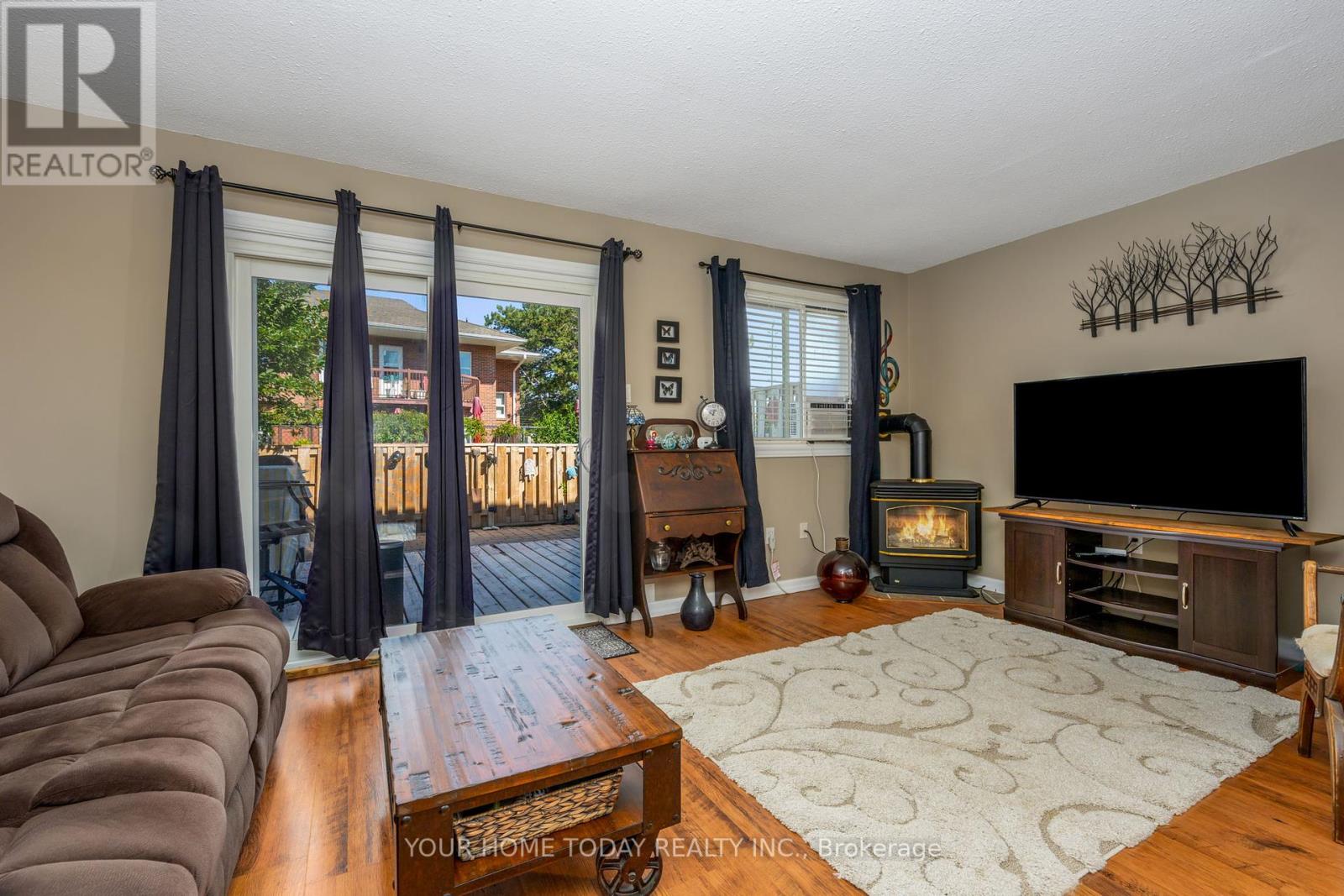 29 - 46 Mountainview Road S, Halton Hills, Ontario  L7G 4K5 - Photo 6 - W12377984