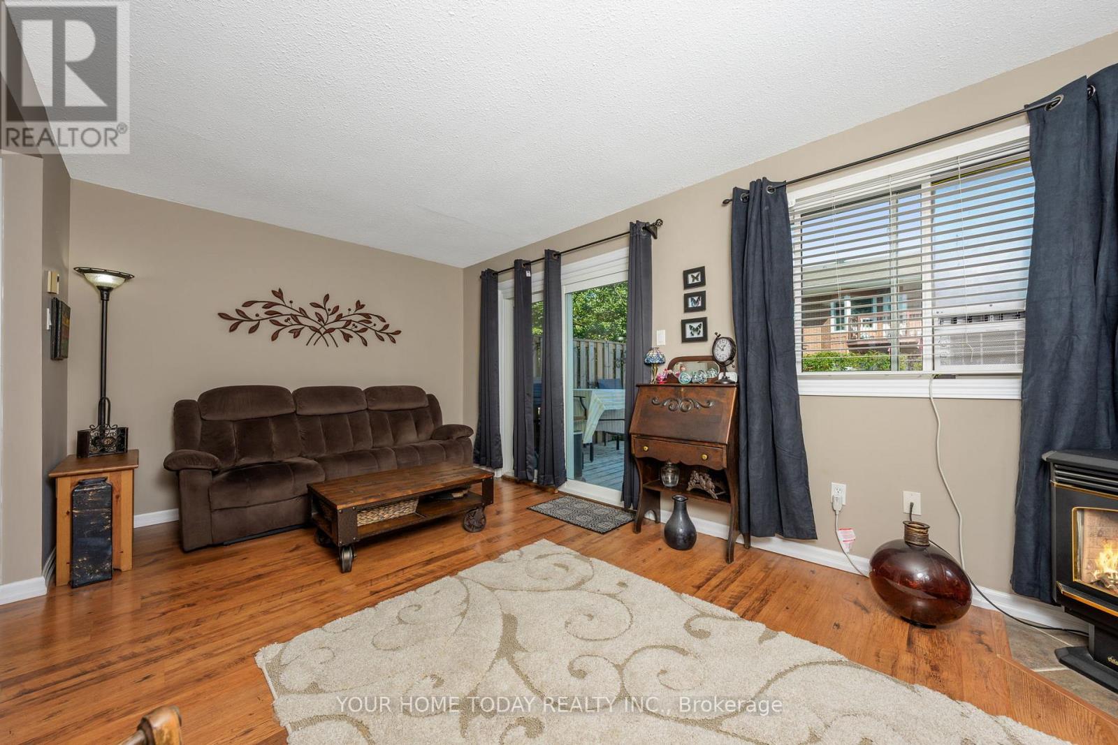 29 - 46 Mountainview Road S, Halton Hills, Ontario  L7G 4K5 - Photo 8 - W12377984