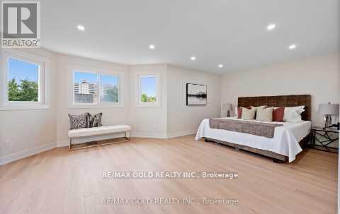 68 Blackwell Place, Brampton, Ontario  L6W 4L8 - Photo 15 - W12378018