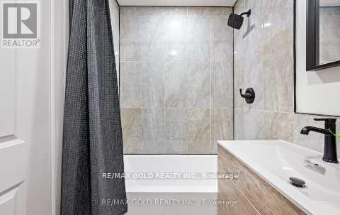 68 Blackwell Place, Brampton, Ontario  L6W 4L8 - Photo 27 - W12378018