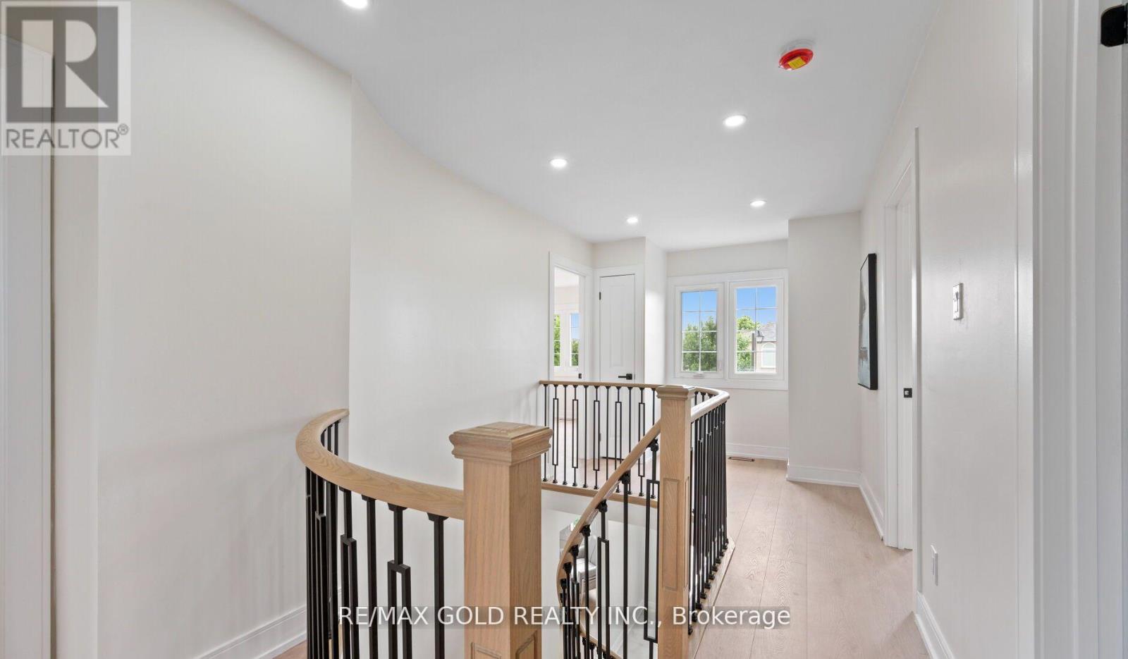 68 Blackwell Place, Brampton, Ontario  L6W 4L8 - Photo 28 - W12378018