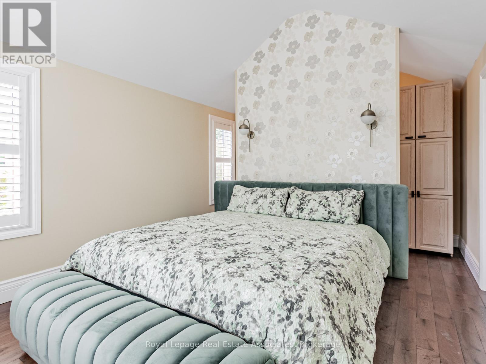 35 Glenmanor Drive, Brampton (Heart Lake West), Ontario  L6Z 3Z1 - Photo 15 - W12378052