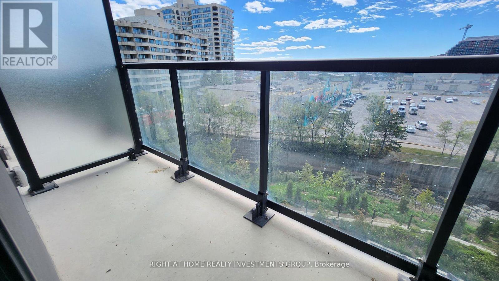 424 - 86 Dundas Street E, Mississauga, Ontario  L5A 0B1 - Photo 19 - W12378057