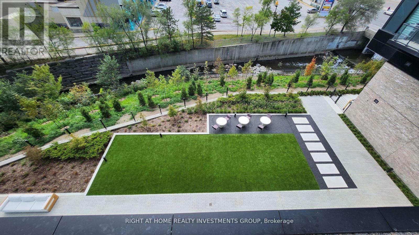 424 - 86 Dundas Street E, Mississauga, Ontario  L5A 0B1 - Photo 20 - W12378057