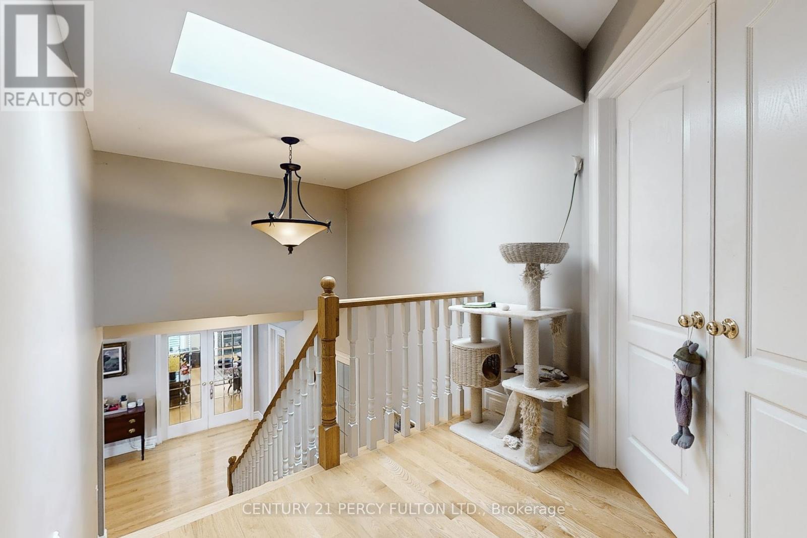 1832 Chesbro Court, Mississauga, Ontario  L5H 4H2 - Photo 21 - W12378097