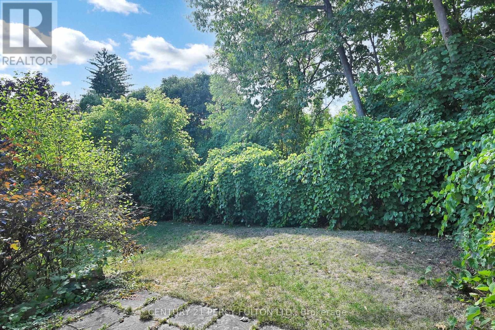 1832 Chesbro Court, Mississauga, Ontario  L5H 4H2 - Photo 41 - W12378097