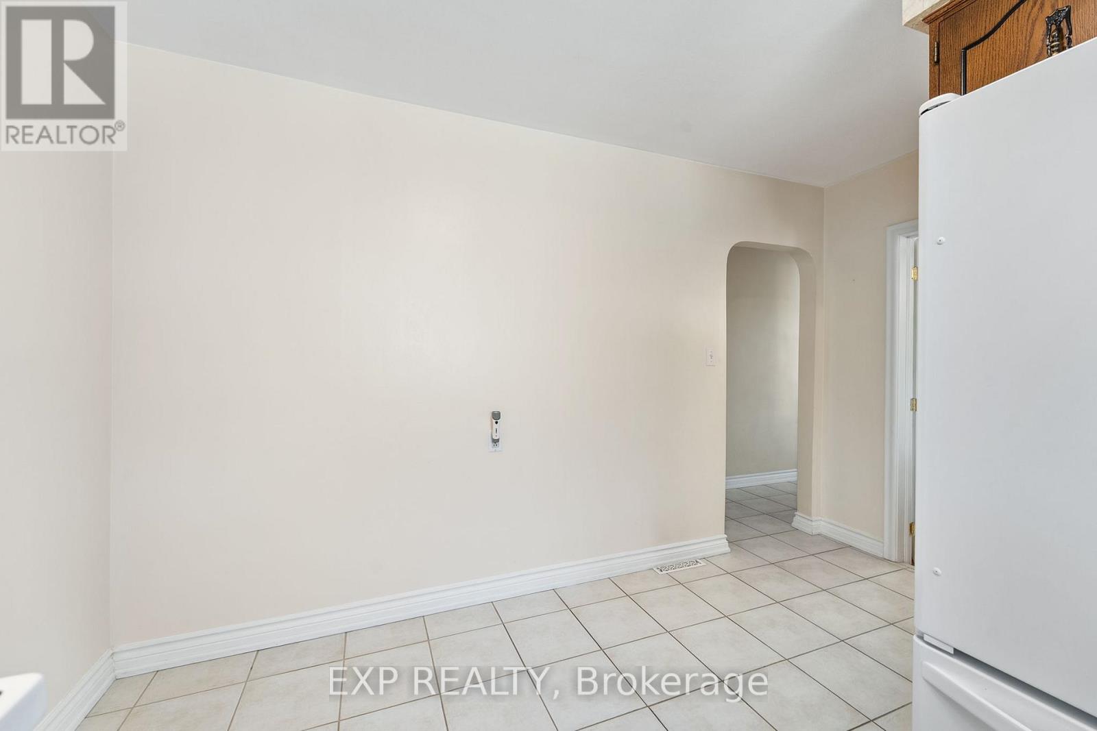 84 Tavistock Road, Toronto, Ontario  M3M 2N9 - Photo 10 - W12378150