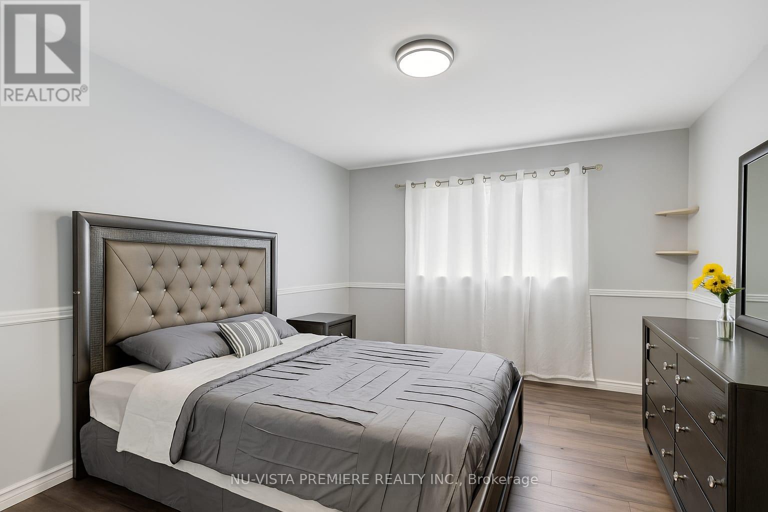 344 Homestead Court N, London North, Ontario  N6G 2E9 - Photo 11 - X12376276